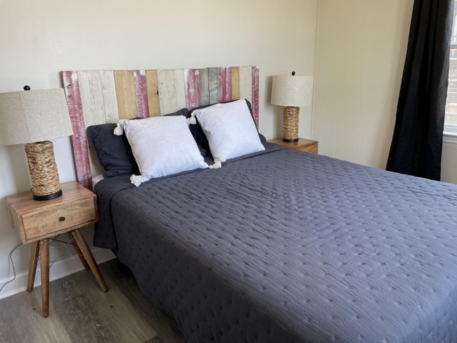 property at 117 Nippersink Blvd