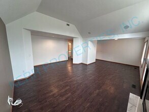 14989 SE Sedona Dr in Clackamas, OR - Building Photo - Building Photo