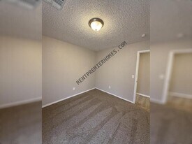 7413 NW 125th St in Oklahoma City, OK - Building Photo