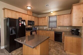 63160 Lancaster St in Bend, OR - Building Photo - Building Photo