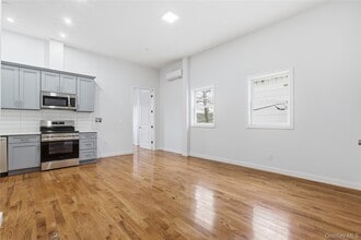 99 Main St in Brewster, NY - Building Photo - Building Photo