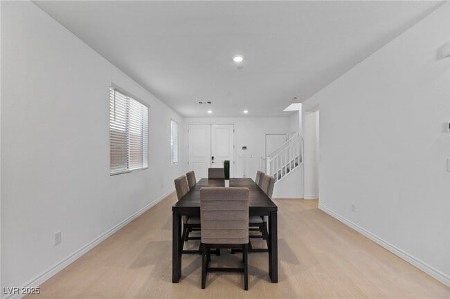 3546 Luciana Gln Ave in Henderson, NV - Foto de edificio - Building Photo