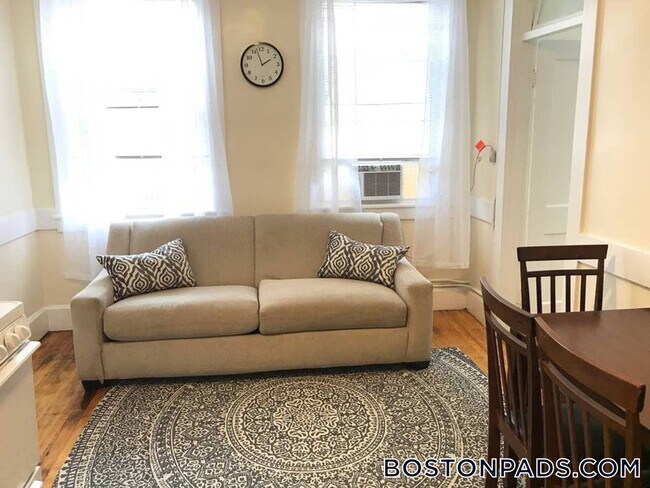 161 Endicott St, Unit 4R in Boston, MA - Building Photo - Building Photo