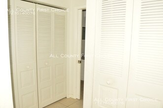 7360 Ulmerton Rd-Unit -10-B in Largo, FL - Building Photo - Building Photo