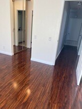 5033 W Ave L-10 in Lancaster, CA - Building Photo - Building Photo