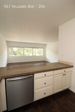 967 Hilgard Ave in Los Angeles, CA - Building Photo - Building Photo