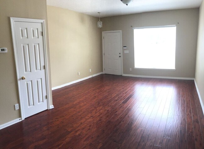 8412 Thornbush Court in Jacksonville, FL - Building Photo - Building Photo