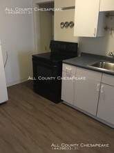 105 W Saratoga St-Unit -3 in Baltimore, MD - Foto de edificio - Building Photo