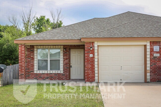 4202 Elms Run Cir in Killeen, TX - Building Photo - Building Photo