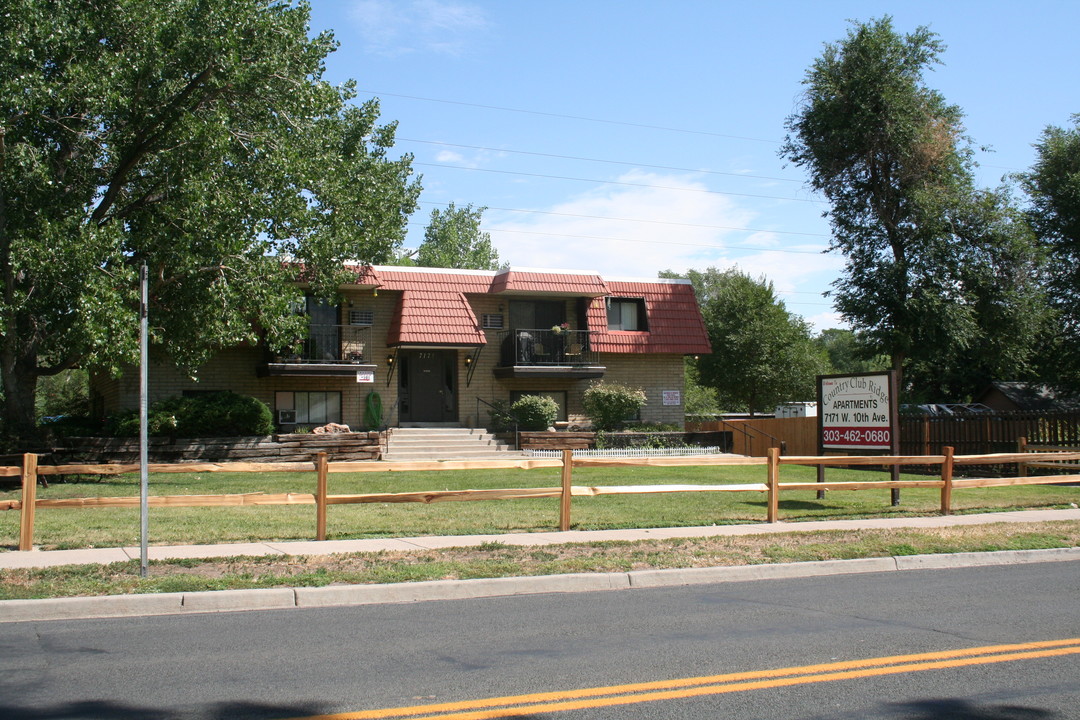 Country Club Ridge in Lakewood, CO - Building Photo