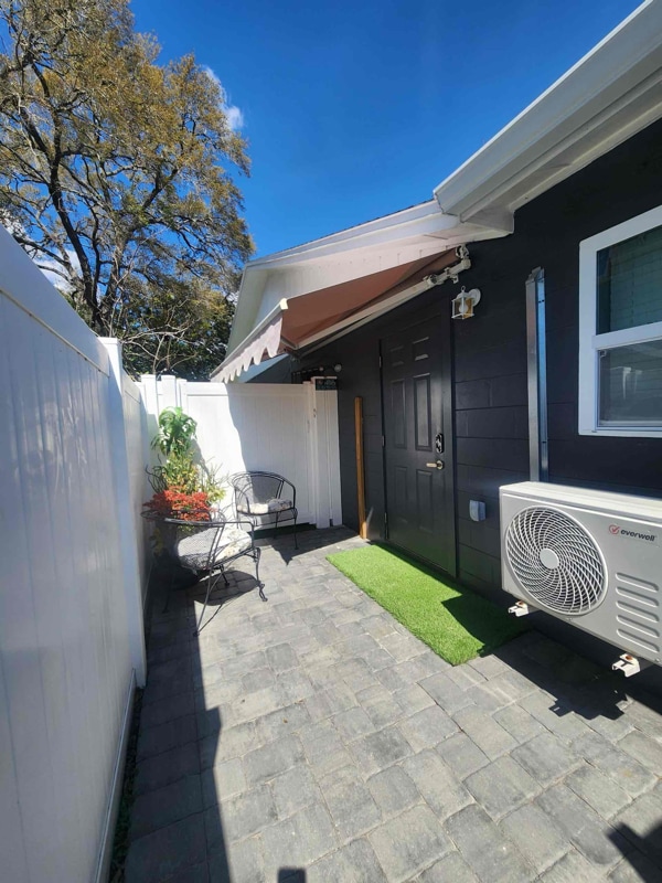 4604 E Serena Dr