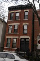 1945 N Dayton St Apartments