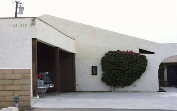 White Sands in Desert Hot Springs, CA - Foto de edificio - Building Photo