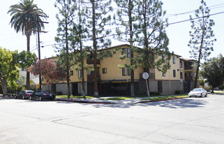 718-722 E Lomita Ave Apartments