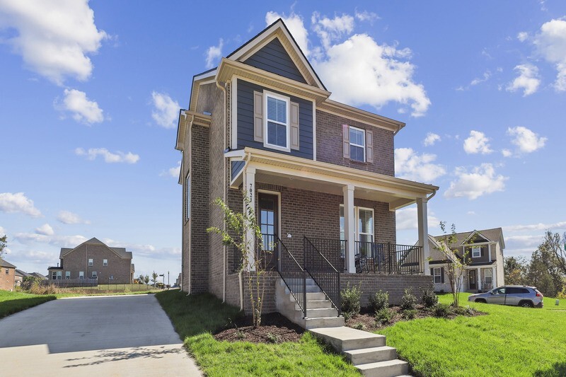 Canvas at Mt. Juliet in Mount Juliet, TN - Building Photo