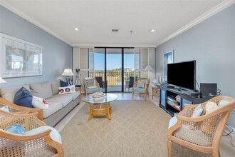 1 Marina Dr in St. Simons Island, GA - Building Photo - Building Photo