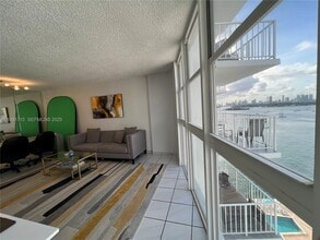 1228 West Ave in Miami Beach, FL - Building Photo - Building Photo