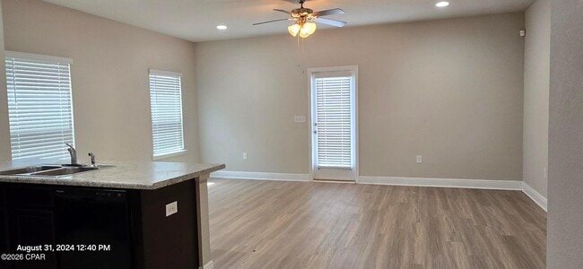 5837 Bay Pl in Panama City, FL - Building Photo - Building Photo