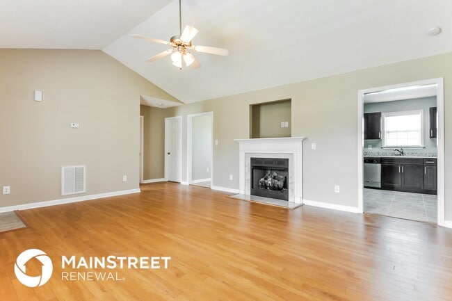 99 S Ledford Dr in Clayton, NC - Building Photo - Building Photo
