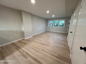 15 Briar Mills Dr in Brick, NJ - Building Photo - Building Photo