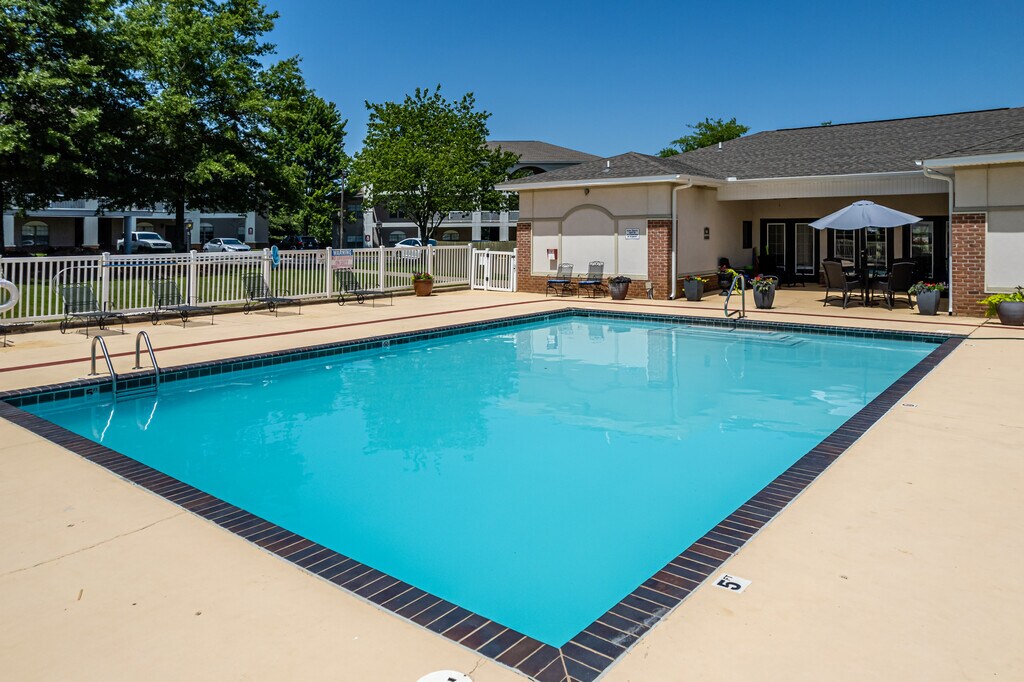 Parham Pointe Apartments in Little Rock, AR