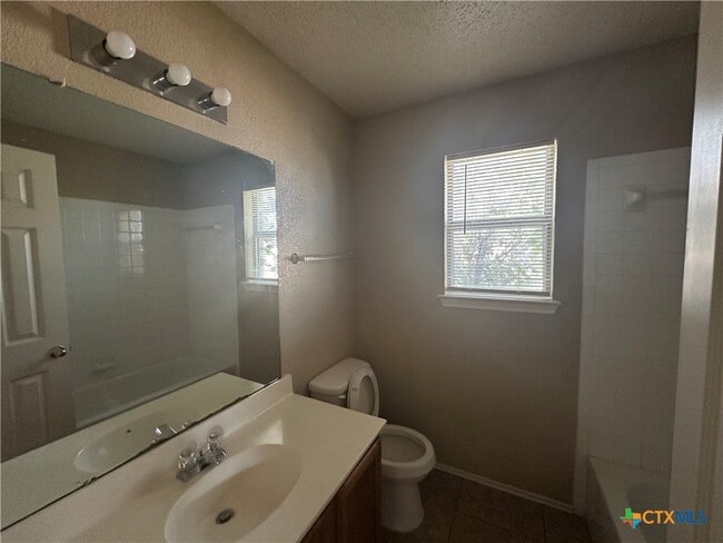 property at 1903 Basalt Dr