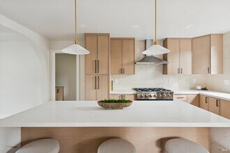 735 Hunt Ave in St Helena, CA - Building Photo - Building Photo