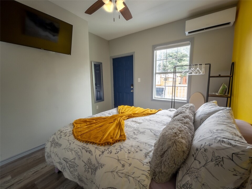 7124 Avenue F-Unit -2 in Houston, TX - Building Photo