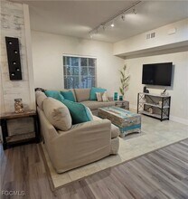 13160 Bella Casa Cir in Ft. Myers, FL - Building Photo - Building Photo