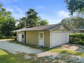 808 W Tyler St in Gilmer, TX - Building Photo - Building Photo