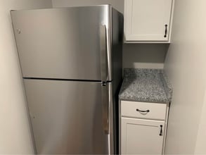 8 College Ave, Unit 2 in Gorham, ME - Building Photo - Building Photo