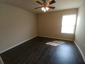 4468 W Sweetgum Ln in Fayetteville, AR - Building Photo - Building Photo