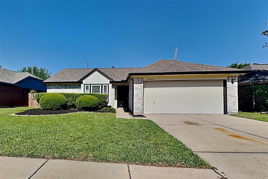 19606 Westbridge Ln in Spring, TX - Building Photo