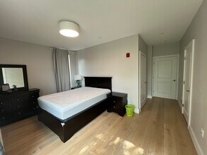 1650 Commonwealth Ave in Boston, MA - Building Photo - Building Photo