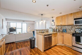 700 1st St in Hoboken, NJ - Building Photo - Building Photo