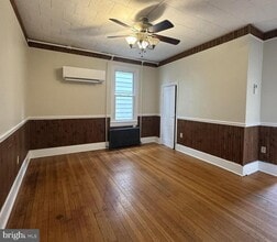 211 S Maple Ave in Martinsburg, WV - Building Photo - Building Photo