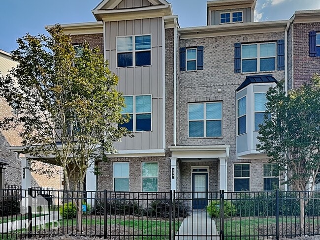 property at 597 Fundao Ln