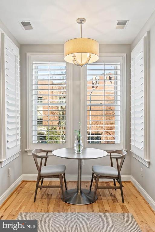 property at 1224 R St NW