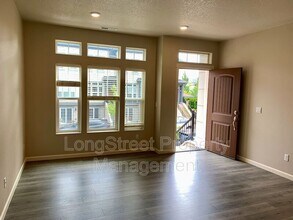 11457 SW Mont Blanc St in Wilsonville, OR - Building Photo - Building Photo