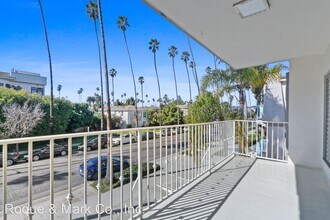 1043 5th St in Santa Monica, CA - Building Photo - Building Photo