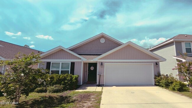 113 Osprey Lake Rd in Panama City, FL - Building Photo - Building Photo