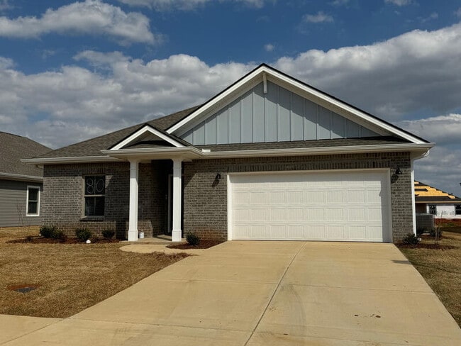 property at 12660 Whitcomb Cir