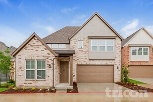 202 Holbeck Cir in Saginaw, TX - Building Photo