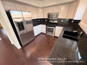 2436 W Silver Sage Ln in Phoenix, AZ - Building Photo - Building Photo