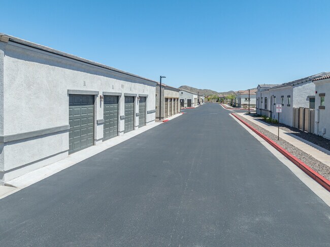 Avilla Canyon in Phoenix, AZ - Foto de edificio - Building Photo