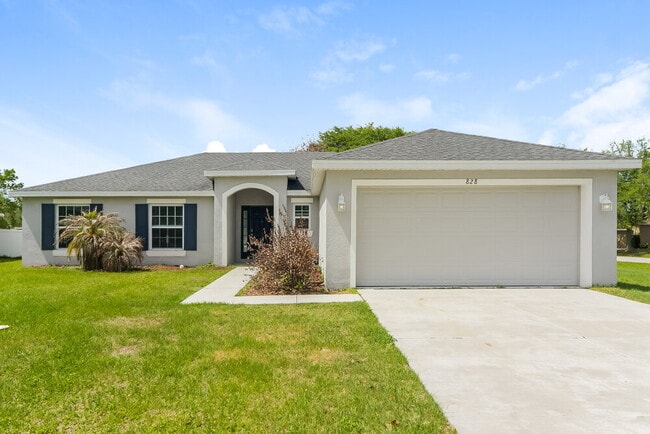 property at 828 Valnera Ct