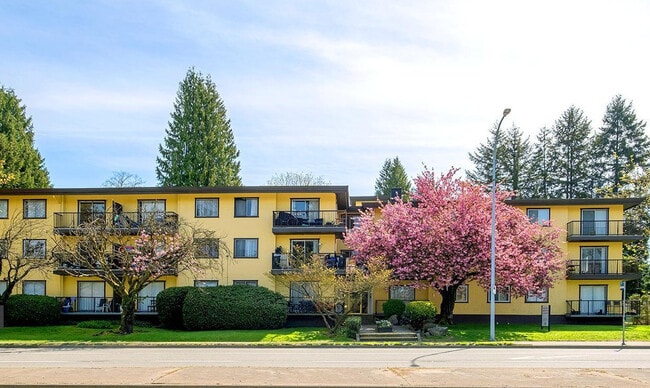 Mountain Park Residences in Burnaby, BC - Building Photo - Building Photo