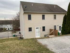 819 Donnelly St in York, PA - Building Photo - Building Photo