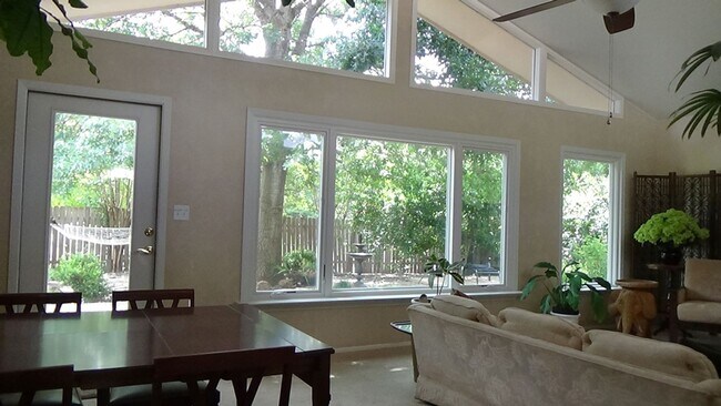 8310 Hastings in San Antonio, TX - Building Photo - Building Photo