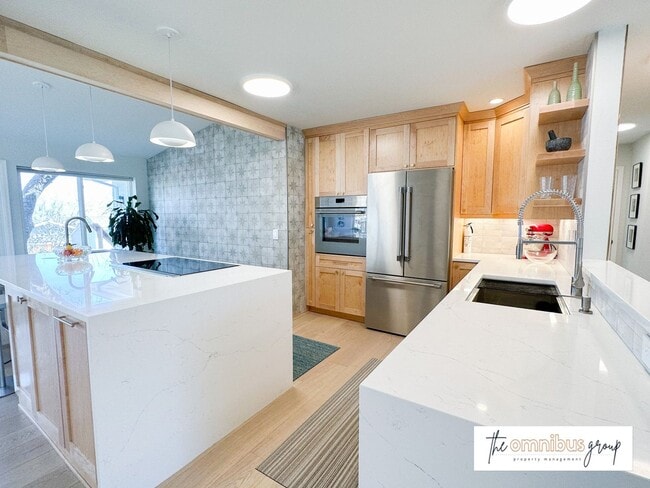 property at 2545 Woodstock Pl